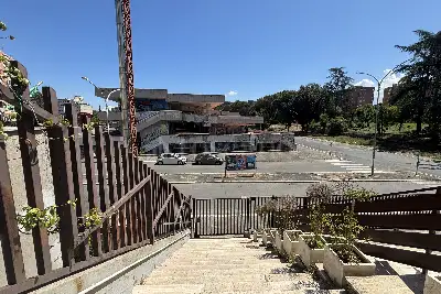 Ufficio in vendita, Viale dei caduti per la Resistenza, Roma