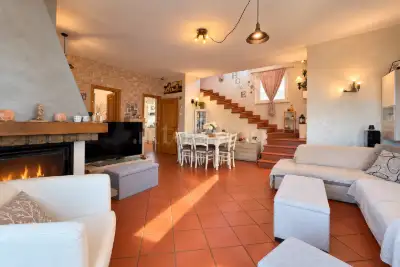 Villa in vendita, Via Bottego, Sirmione