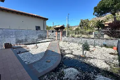 Villa in vendita, Via Marco Polo, Pedara