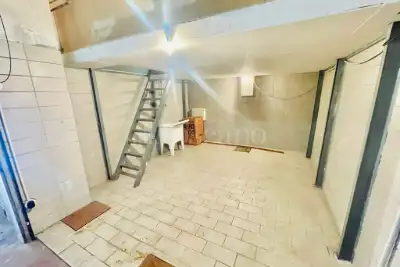 Box in vendita, Via dell'Acquedotto del Peschiera, Roma