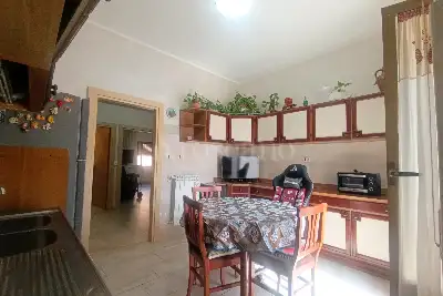 Casa in vendita, Piazza Liguria, Anzio