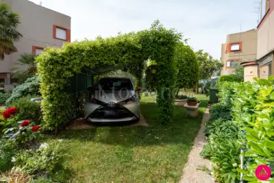 Villa Plurifamiliare in vendita, Via Anello del Sole, Fontanafredda