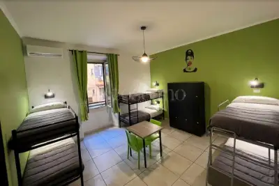Albergo in vendita, Via Carlo Cattaneo, Roma