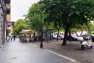 Negozio in affitto, Piazza Cola di Rienzo, Roma