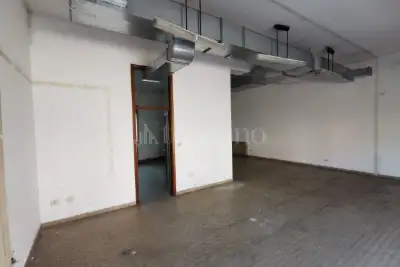 Negozio in vendita, Via Roma, Castelletto di Branduzzo