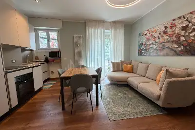 Casa in vendita, Via Luigi Sordello, Milano