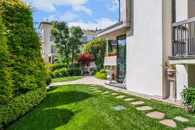 Villa in vendita, LUNGOLAGO CESARE BATTISTI, Desenzano del Garda