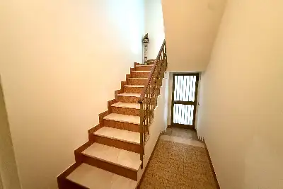 Villa in vendita, Via Canossi, Rezzato, Rezzato