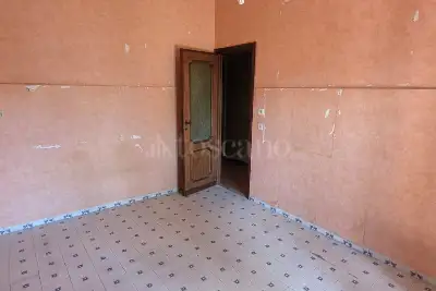 Casa in vendita, Via degli Orseolo , Roma