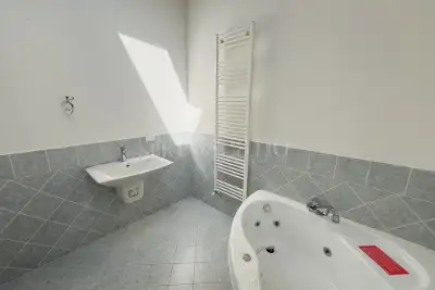Villa in vendita, Via Vanoni, Collebeato