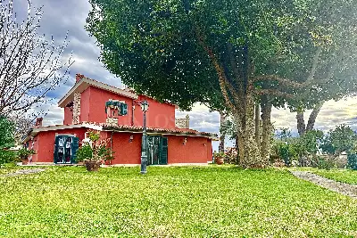 Villa in vendita, Via Rovito, Nettuno