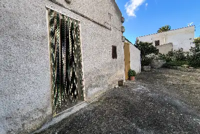 Casa Indipendente in vendita, Via Favignana, Valderice