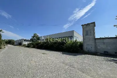 Capannone in vendita, Via delle Barazzine, Pieve Porto Morone