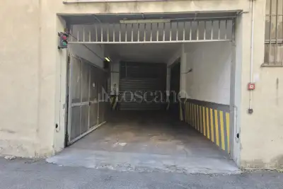 Box in vendita, Via Gian Leonardo Ceruso, Roma
