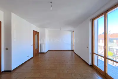 Casa in vendita, Via San Camillo, Marchirolo