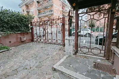 Casa in vendita, Via Vincenzo Viara de Ricci 4, Roma