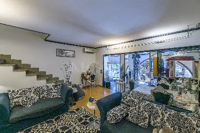 Villino a Schiera in vendita, Via della Giustiniana, Roma