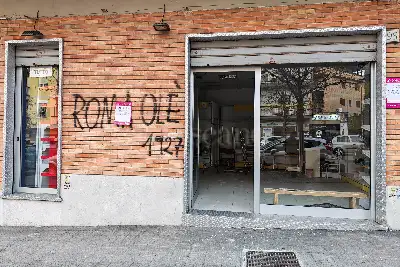 Negozio in affitto, Via Pietro Gasparri, Roma