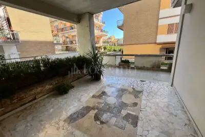 Casa in vendita, Via Cassia, Roma