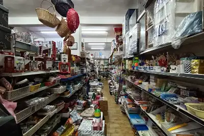 Negozio in vendita, via Nizza, Bari