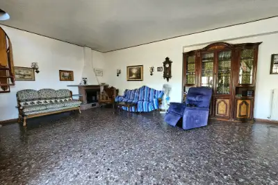Villa in vendita, Via Rinascimento, Anzio