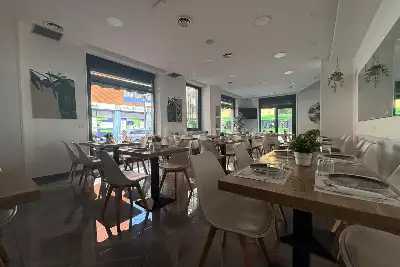 Palazzo in vendita, Via Mario Pieri, Milano