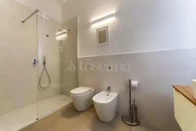 Casa in vendita, Via Parmigianino, Milano