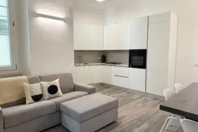 Casa in affitto, Viale Bligny, Milano