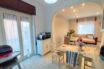 Casa in vendita, Via dei Garofani, Nettuno