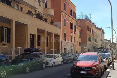 Box in vendita, Via Gabrio Serbelloni, Roma
