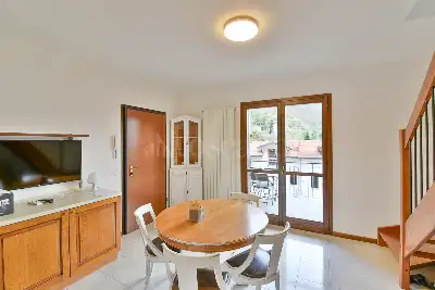 Casa in vendita, Via Carlo Dotti, Argegno