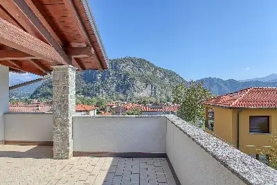 Villa in vendita, Via Pianazzo, Lavena Ponte Tresa