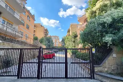 Casa in vendita, VIA LAURENTINA, Roma