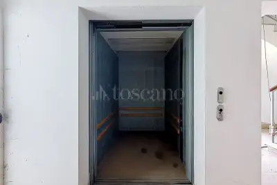 Capannone in vendita, Via Predda Niedda Strada 42, Sassari