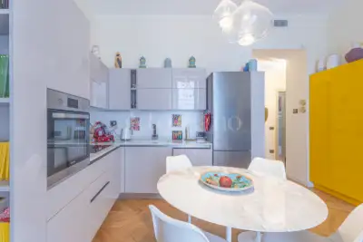 Casa in vendita, Via Rodolfo Farneti, Milano
