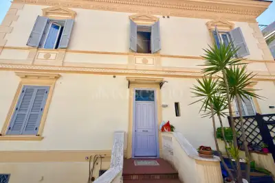 Casa in vendita, Via Vinicio, Anzio