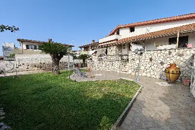 Casa Indipendente in vendita, Via Ettore, Ardea