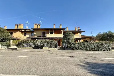 Casa in vendita, Via San Chiara, Peschiera del Garda