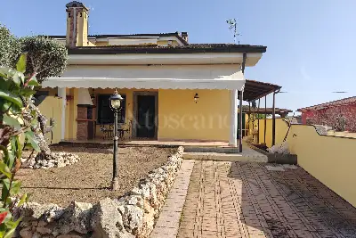 Villa Plurifamiliare in vendita, Via del Parco, Ardea