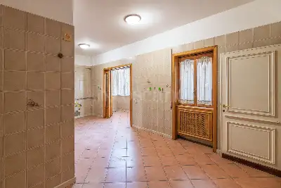 Casa in vendita, Via Paola Falconieri, Roma