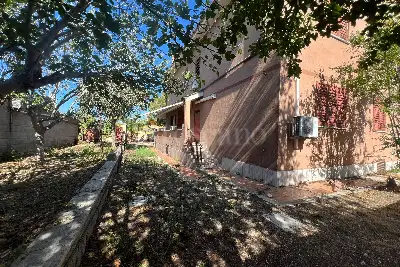 Villa in vendita, Via Pellegrino Strobel, Roma