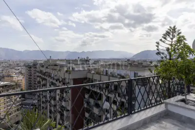 Attico in vendita, Via del Carabiniere, Palermo