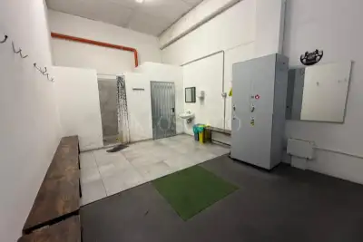 Capannone in vendita, Via Aldo Moro, Ladispoli