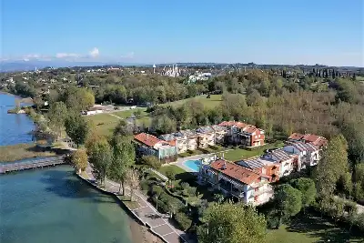 Casa in vendita, Lungolago Giuseppe Garibaldi, Peschiera del Garda