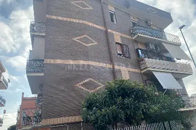 Casa in vendita, Via Enrico Bondi, Roma