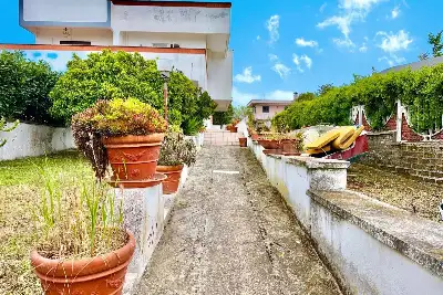Villa in vendita, Via Gabriele D'Annunzio, Anzio