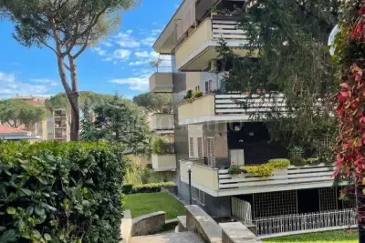 Ufficio in vendita, Via Michelangelo Peroglio, Roma