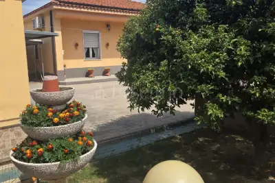 Casa Indipendente in vendita, Via Puccini, Montesilvano