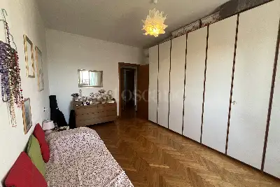 Casa in vendita, Via Giambellino, Milano