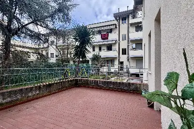 Casa in vendita, Viale Galileo Galilei, Prato